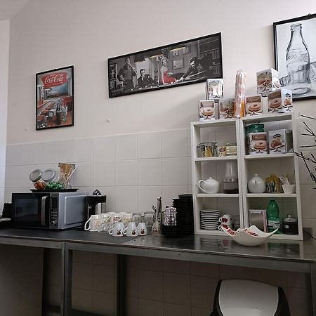 Casa Vacanza In Pieno Centro Storico Vicino Ostuni E La Riserva Di Torre Quaceto San Vito dei Normanni Buitenkant foto