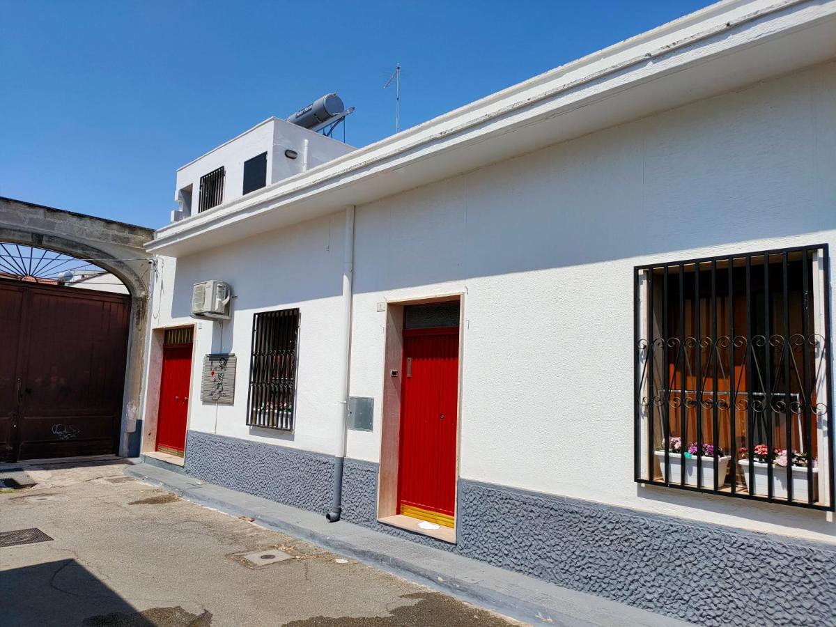 Casa Vacanza In Pieno Centro Storico Vicino Ostuni E La Riserva Di Torre Quaceto San Vito dei Normanni Buitenkant foto