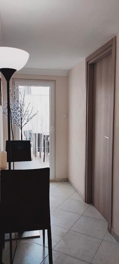 Casa Vacanza In Pieno Centro Storico Vicino Ostuni E La Riserva Di Torre Quaceto San Vito dei Normanni Buitenkant foto
