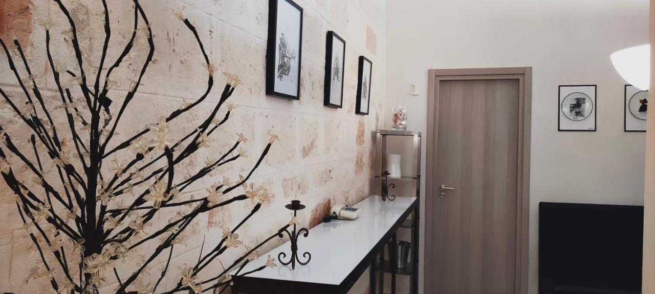Casa Vacanza In Pieno Centro Storico Vicino Ostuni E La Riserva Di Torre Quaceto San Vito dei Normanni Buitenkant foto